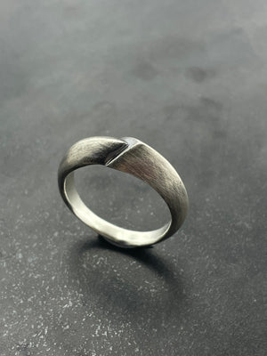 Deco inspired ring