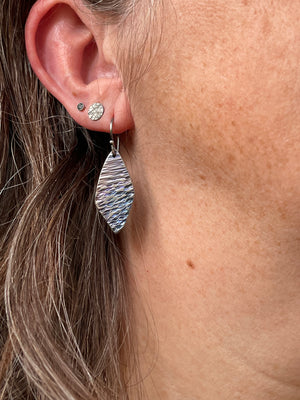 Textured diamond-esque titanium earrings