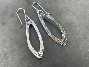 Open Progression earrings simple