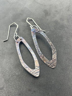 Open Progression earrings simple