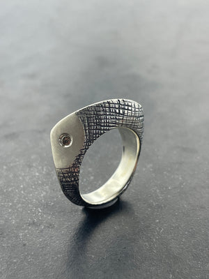 In Flow ring with gold and brown diamond