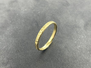 Wide Stacking Band with texture 18k yellow