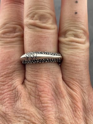 Angular Ring with knobbly texture
