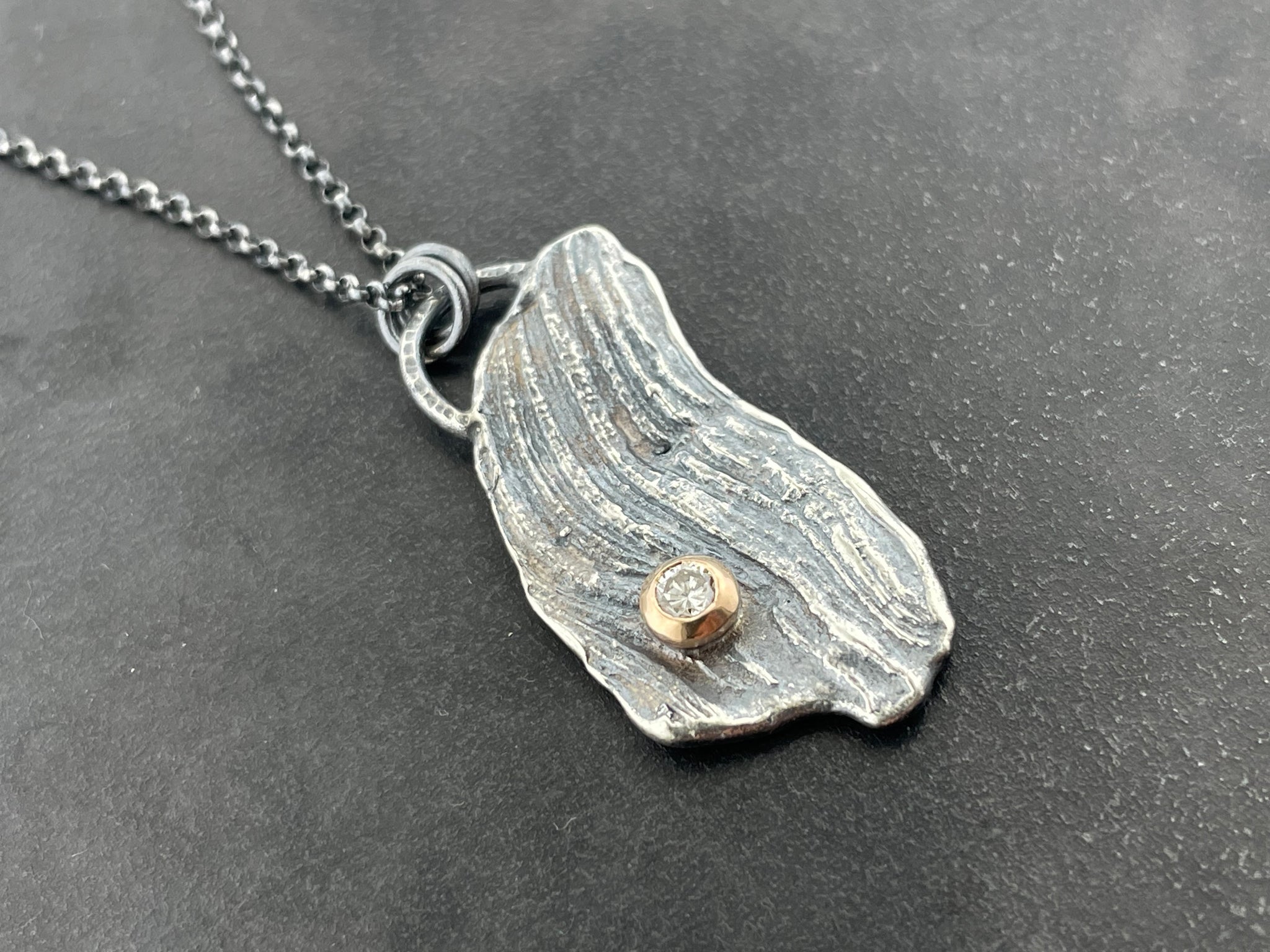 Impressions Rise necklace with diamond