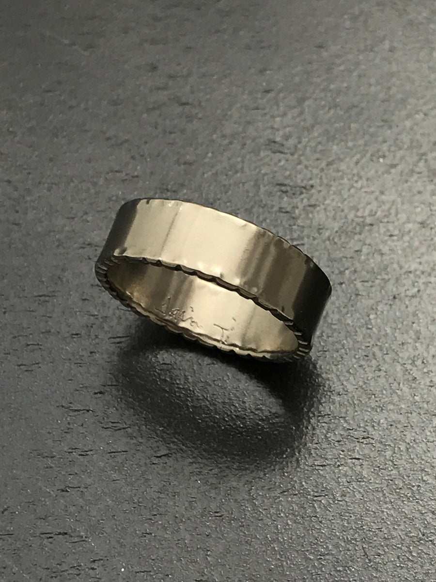 Titanium Crinkled Edge Band